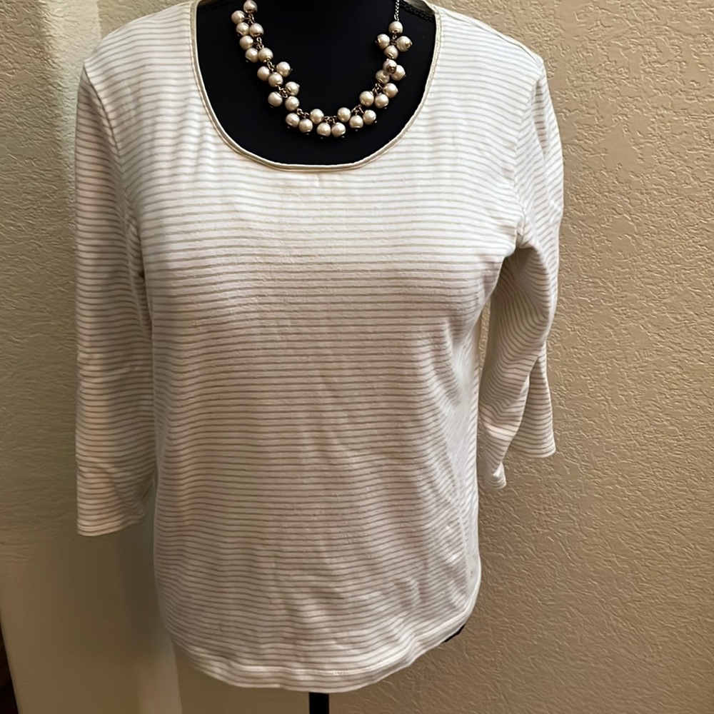 Chico’s striped gold metallic thread 3/4 length sleeve scoop neck tshirt
